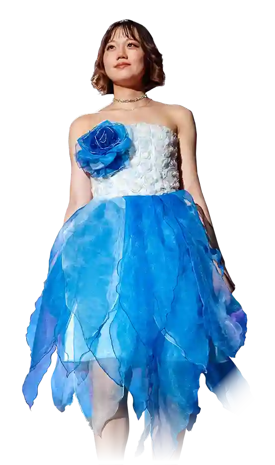 学生ブランド作品衣装（ブルーのドレス）